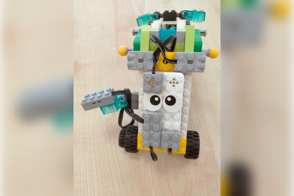 Помощник на дороге