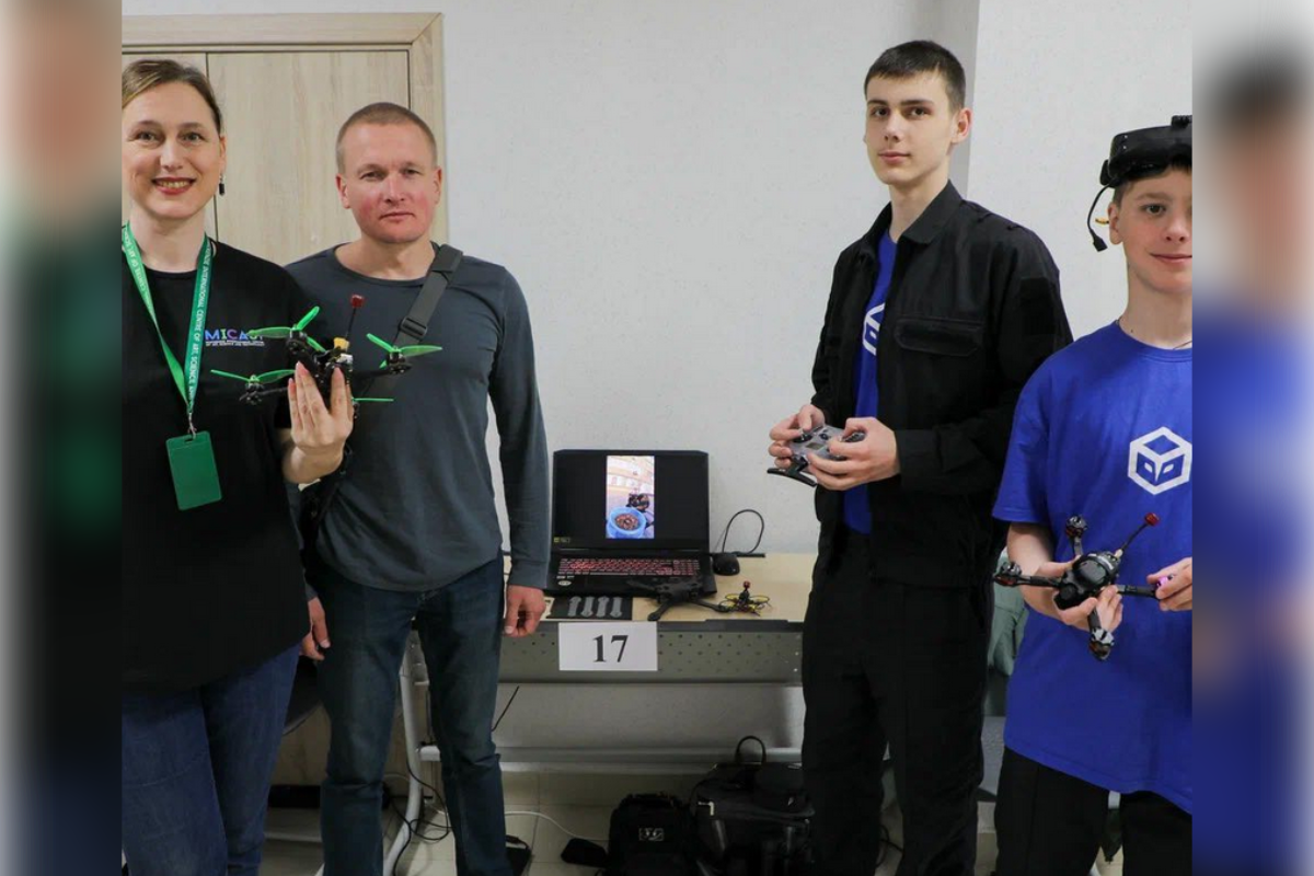 Создание действующего горно-спасательного гоночного дрона